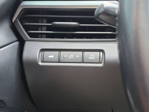 Used 2023 Nissan Altima 2.5 SR w/ SR Premium Package FWD image 21