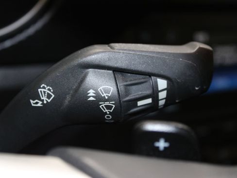 Used 2018 Ford Mustang Coupe RWD image 37