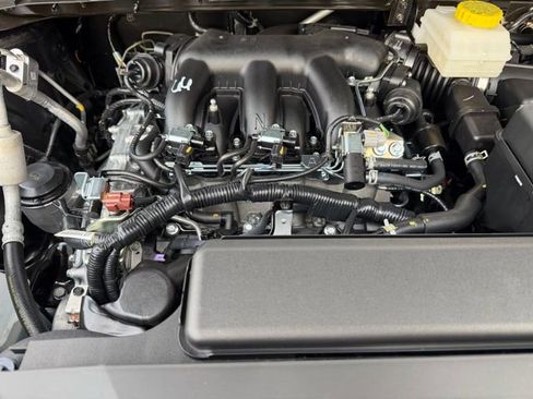 New 2026 Nissan Pathfinder SL AWD/4WD image 35