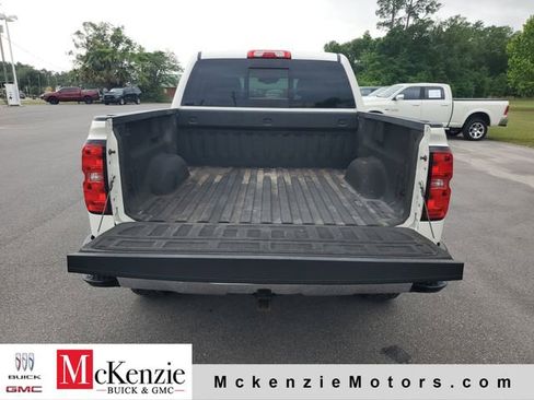 Used 2015 Chevrolet Silverado 1500 LTZ Z71 w/ LTZ Plus Package AWD/4WD image 29