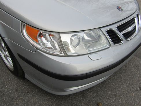 Used 2002 Saab 9-5 Aero image 28