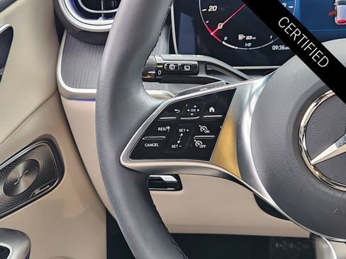 Certified 2025 Mercedes-Benz GLC 300 image 28