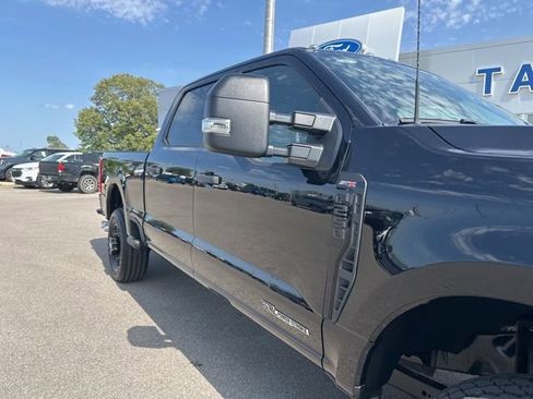 New 2026 Ford F250 XL w/ STX Appearance Package AWD/4WD image 7