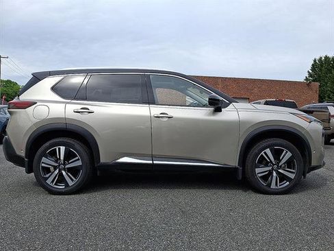 Certified 2023 Nissan Rogue SL w/ SL Premium Package AWD/4WD image 8