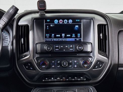 Used 2017 Chevrolet Silverado 1500 LTZ Z71 w/ LTZ Plus Package AWD/4WD image 12