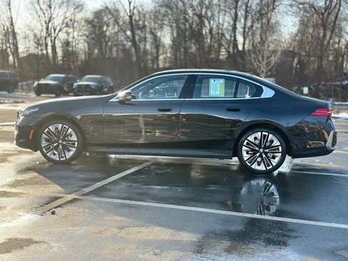 Certified 2024 BMW 530i xDrive w/ Premium Package image 3