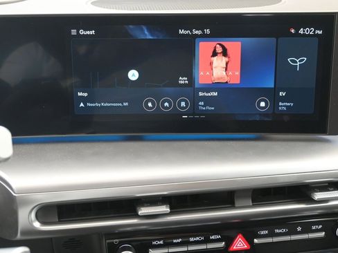 New 2026 Hyundai Ioniq 9 SEL image 24