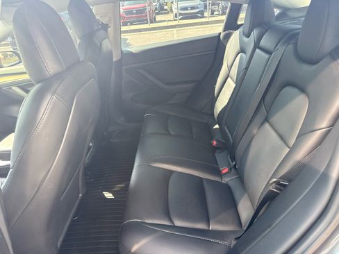 Used 2023 Tesla Model 3 Standard Range RWD image 16