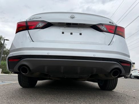 Used 2022 Nissan Altima 2.5 SR FWD image 40