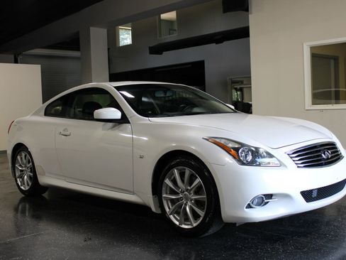 Used 2014 INFINITI Q60 Journey w/ Premium Package image 36