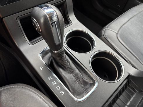 Used 2019 Ford Flex Limited FWD image 19