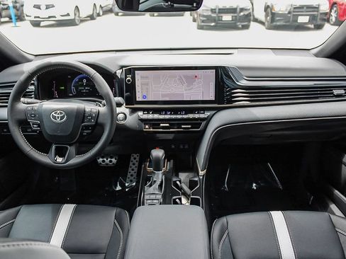 Used 2026 Toyota Camry SE w/ Multimedia Upgrade Package FWD image 13
