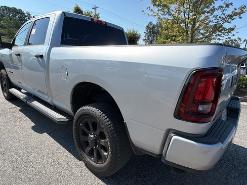 Used 2026 RAM 2500 Big Horn AWD/4WD image 10