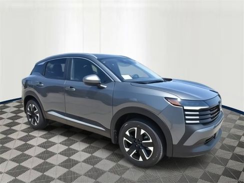 New 2025 Nissan Kicks SV w/ SV Premium Package image 8