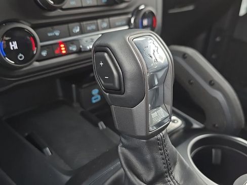 New 2025 Ford Bronco Outer Banks w/ Sasquatch Package image 12