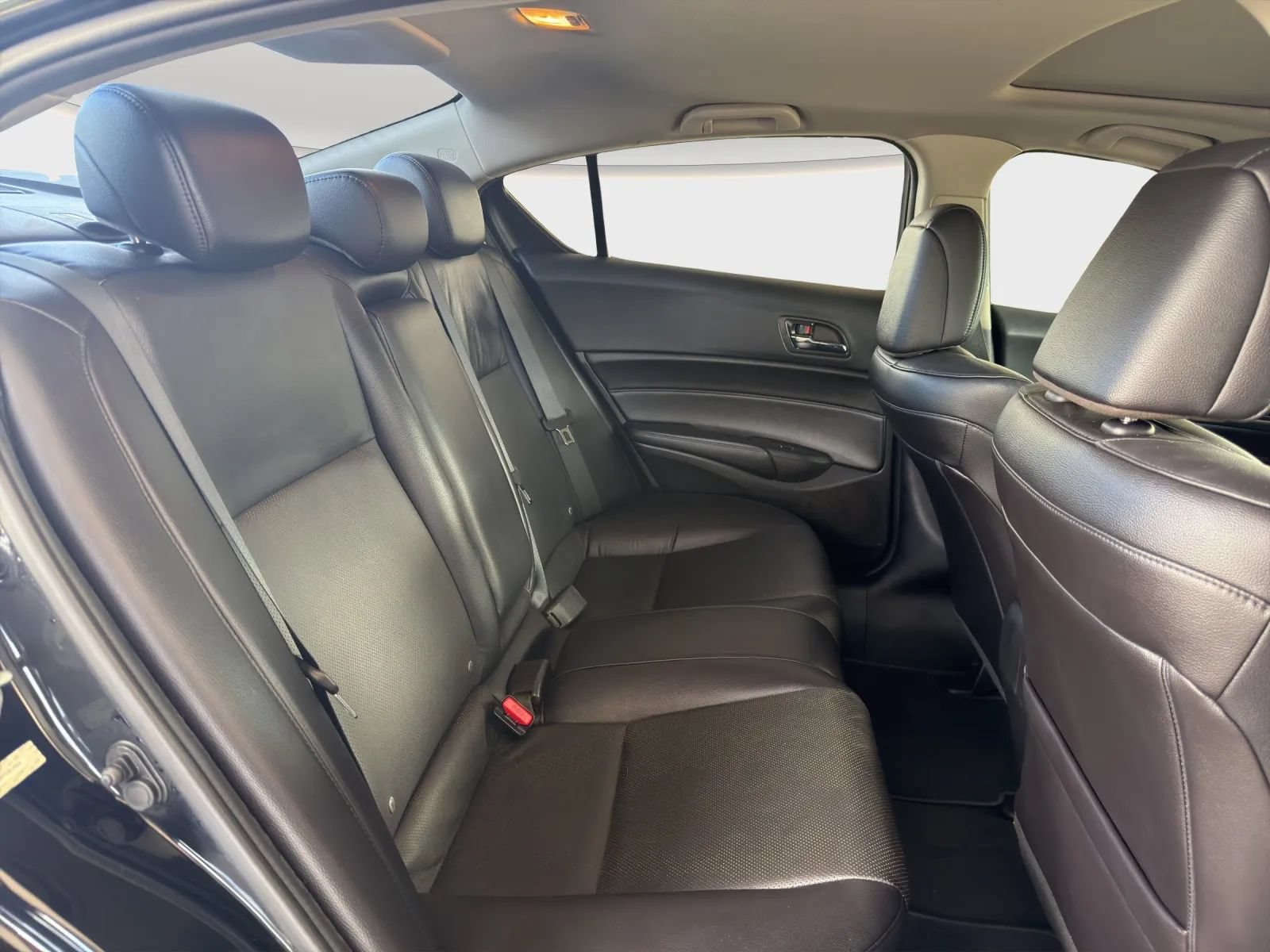 Used 2015 Acura ILX FWD image 19