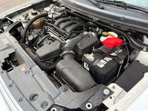 Used 2019 Ford Flex Limited FWD image 27