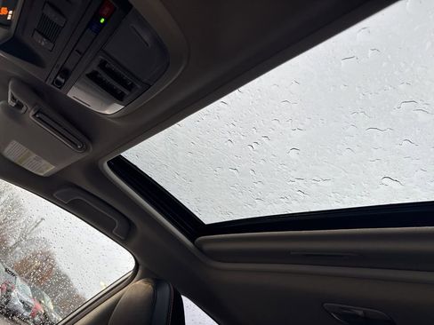 Used 2021 Subaru Crosstrek 2.5i Limited w/ Moonroof Package 1 image 14