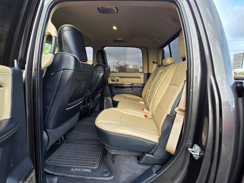 Used 2022 RAM 2500 Limited AWD/4WD image 33