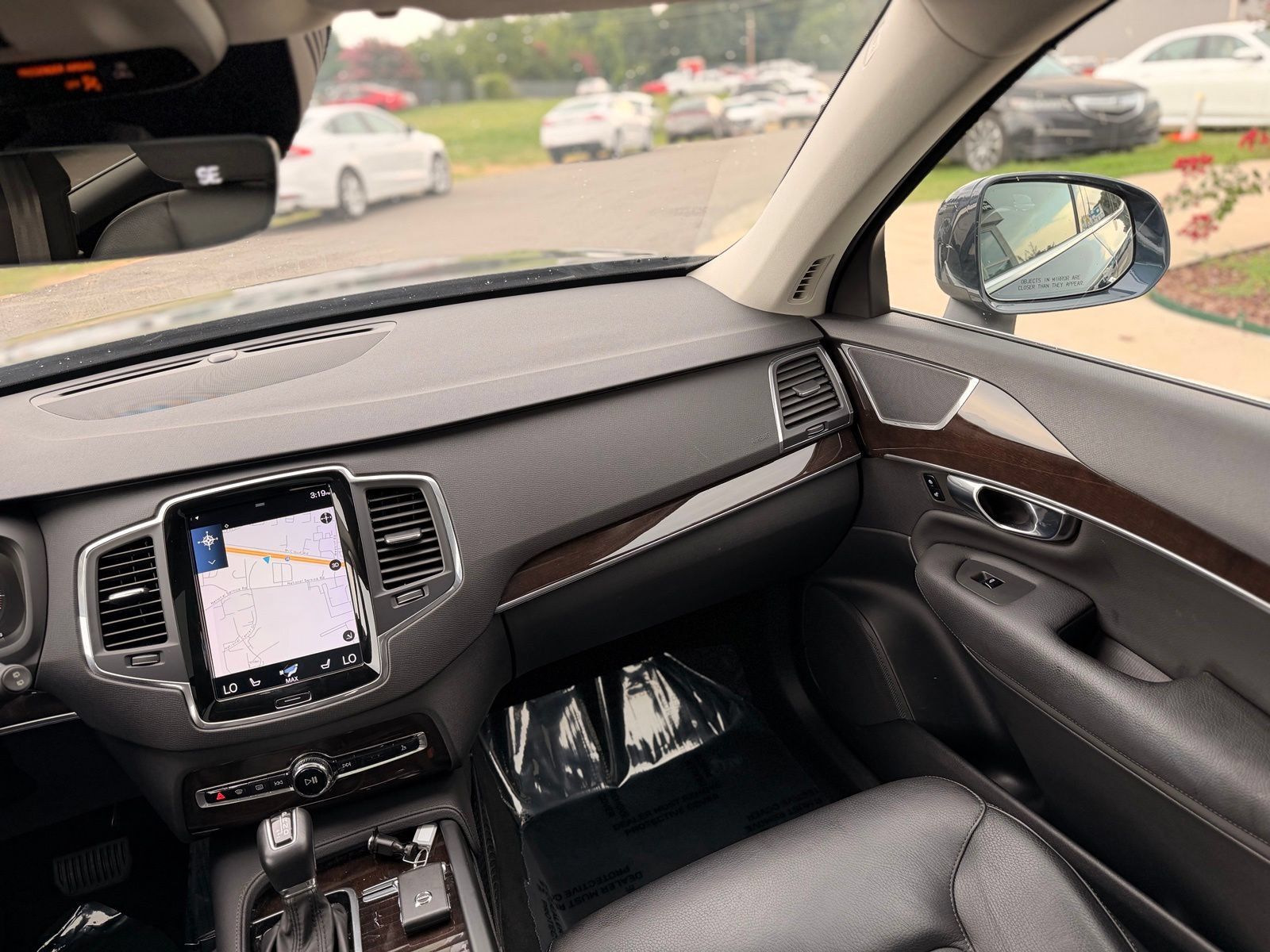 Used 2019 Volvo XC90 T6 Momentum w/ Advanced Package AWD/4WD image 26