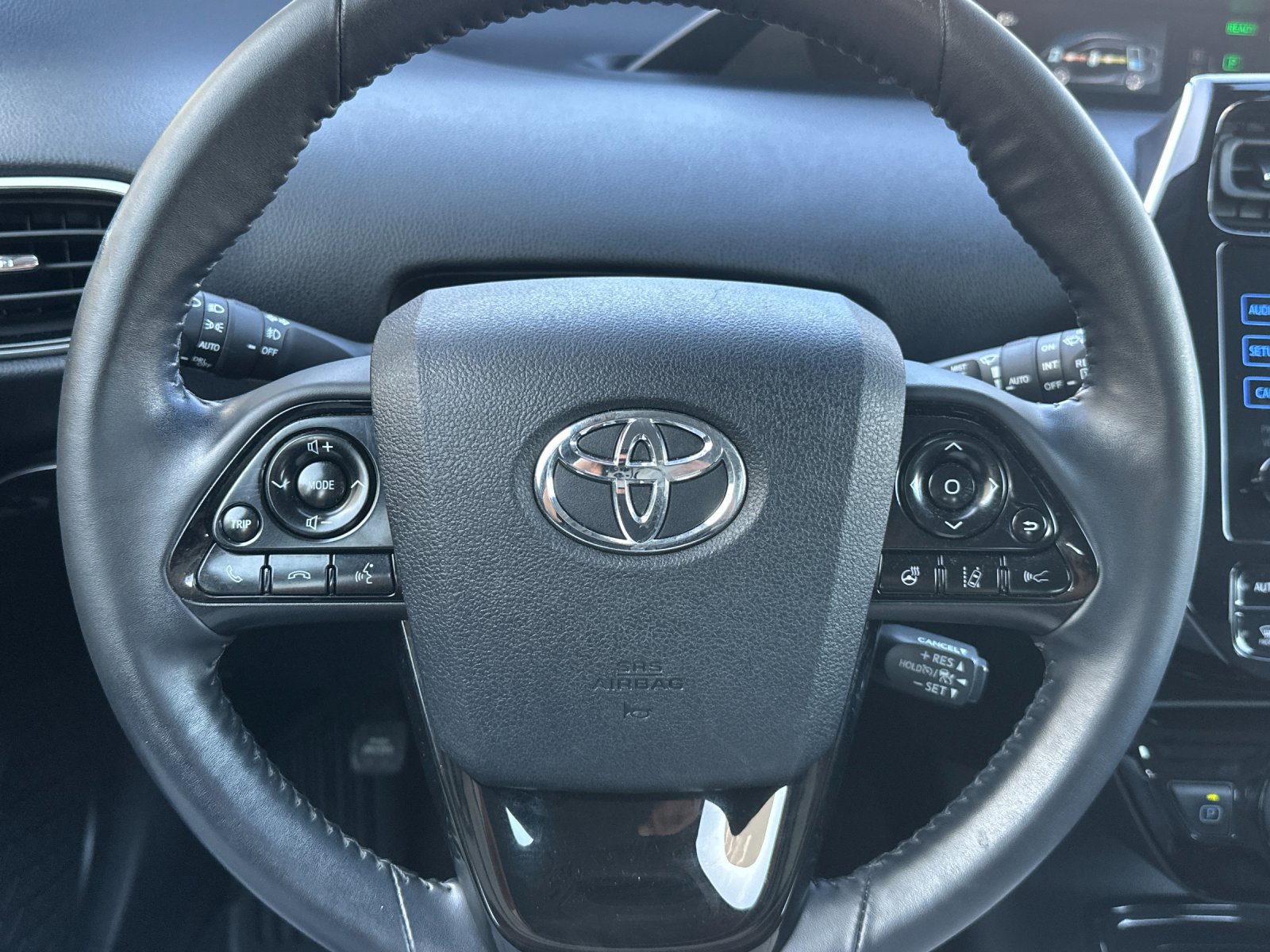 Used 2019 Toyota Prius XLE AWD/4WD image 23