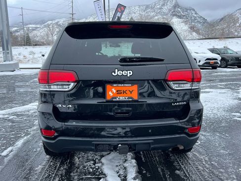 Used 2021 Jeep Grand Cherokee Laredo AWD/4WD image 7