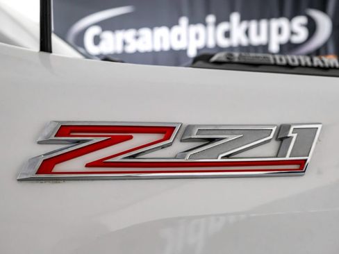 Used 2025 Chevrolet Silverado 2500 LT AWD/4WD image 45