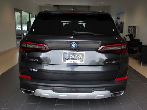Used 2023 BMW X5 xDrive45e AWD/4WD image 27