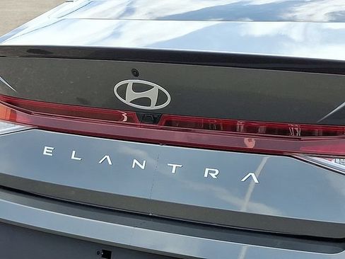 New 2026 Hyundai Elantra Sport FWD image 11