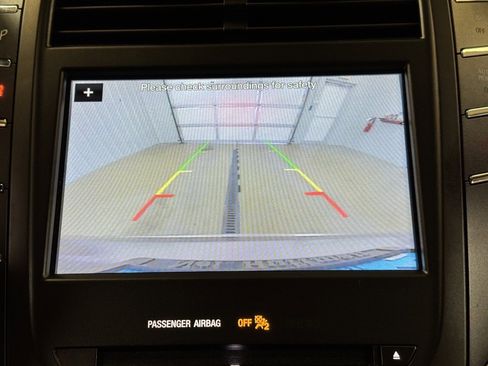 Used 2018 Lincoln MKC Select w/ Select Plus Package image 43