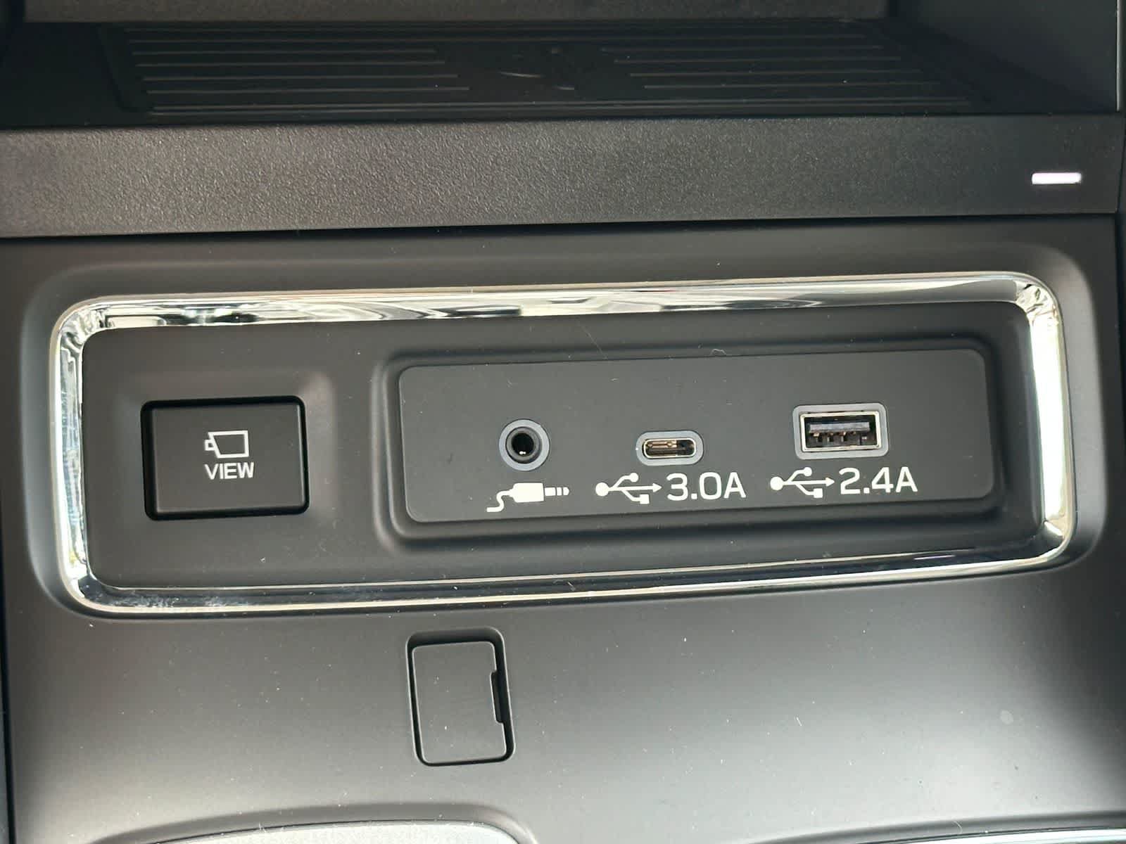 New 2026 Subaru Ascent Limited AWD/4WD image 25
