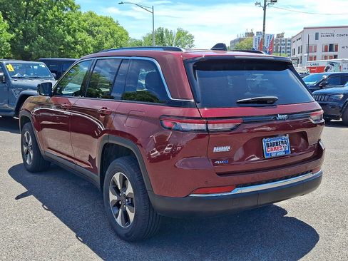 Used 2024 Jeep Grand Cherokee Limited 4xe AWD/4WD image 4