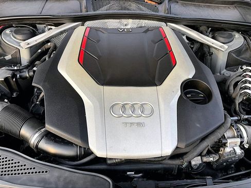 Used 2019 Audi S4 Premium Plus w/ Premium Plus Package AWD/4WD image 29