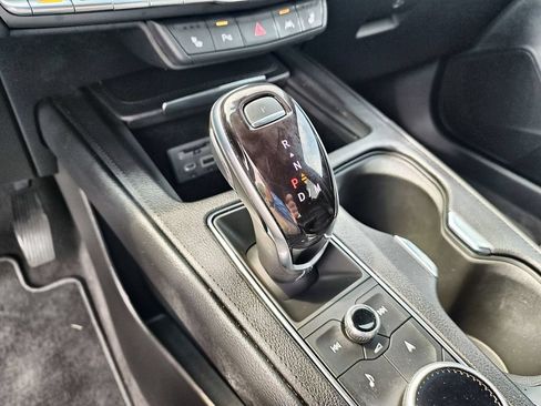 Used 2023 Cadillac XT4 Premium Luxury w/ Sun And Sound Package AWD/4WD image 20