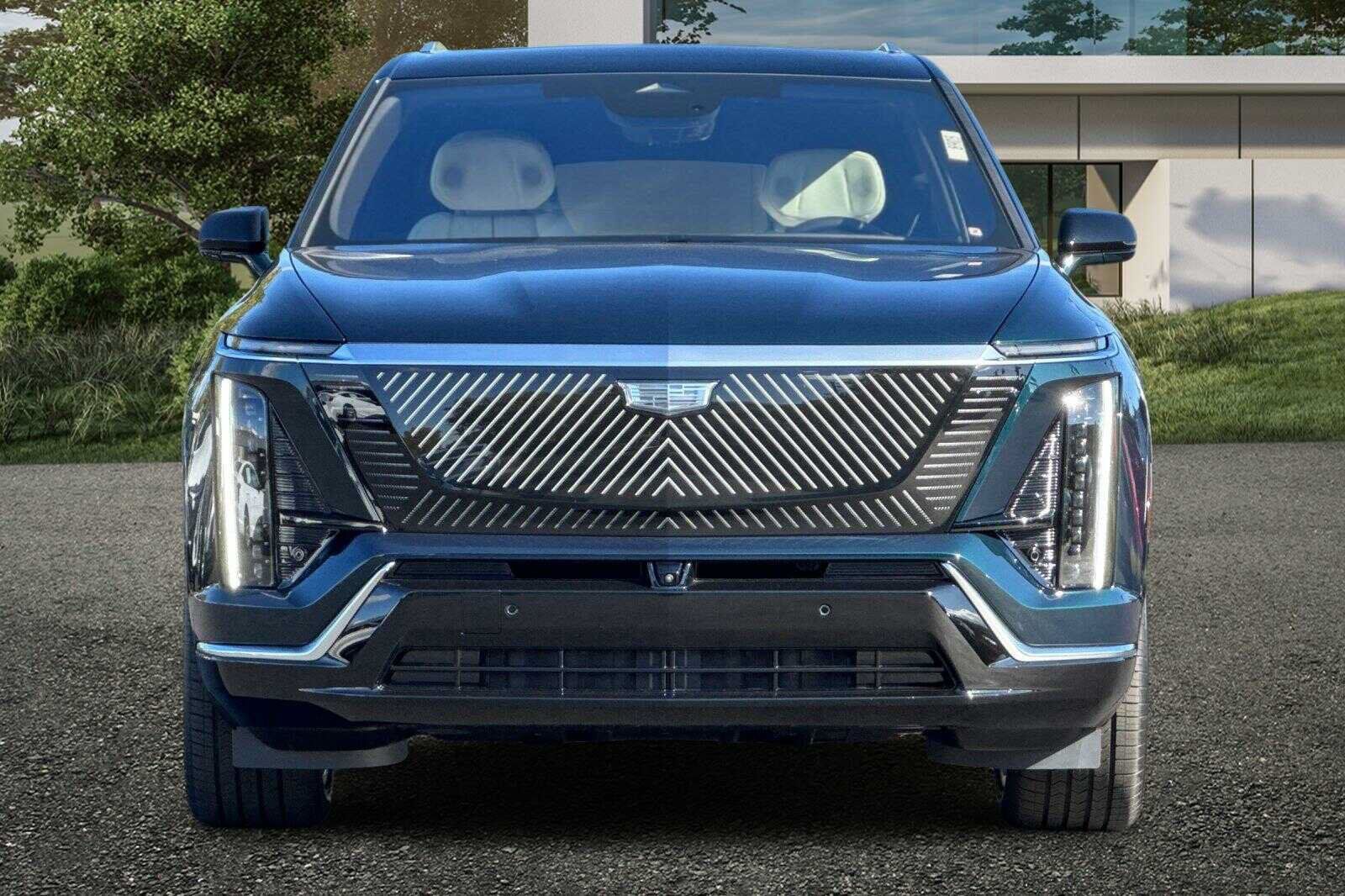 New 2027 Cadillac Vistiq Luxury w/ LPO, Floor Liner Package AWD/4WD image 9