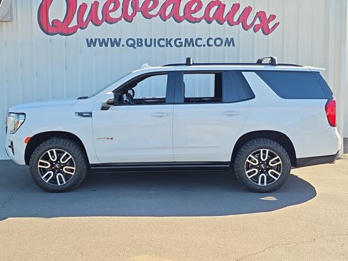 Used 2022 GMC Yukon AT4 image 5