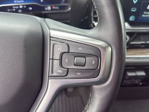 Used 2025 Chevrolet Silverado 1500 LT AWD/4WD image 29