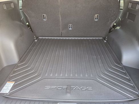 New 2026 Kia Sportage EX FWD image 22