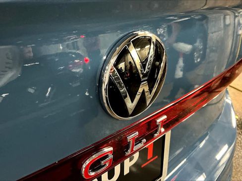 Used 2025 Volkswagen Jetta GLI Autobahn image 29