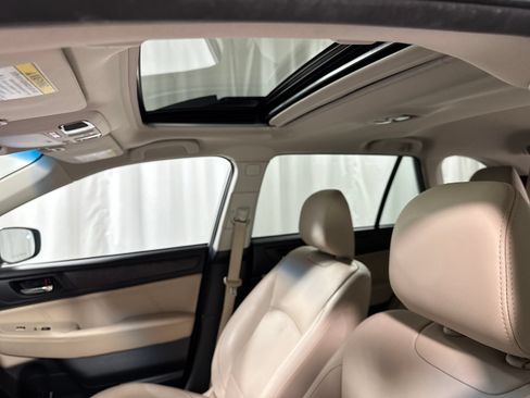 Used 2019 Subaru Outback 2.5i Limited AWD/4WD image 25
