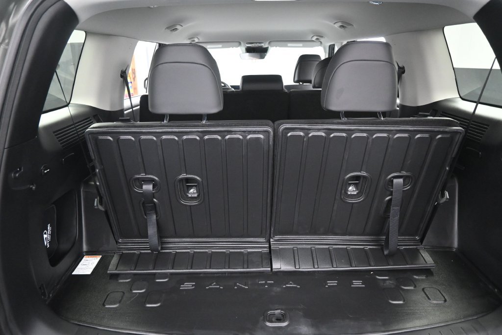 Used 2026 Hyundai Santa Fe SEL FWD image 26