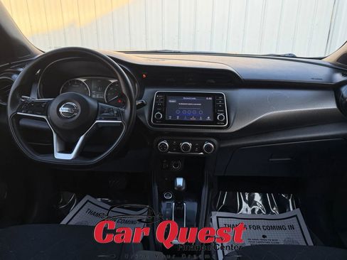 Used 2019 Nissan Kicks S FWD image 15