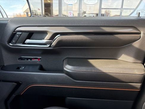 Used 2023 GMC Sierra 1500 AT4 w/ AT4 Preferred Package AWD/4WD image 26