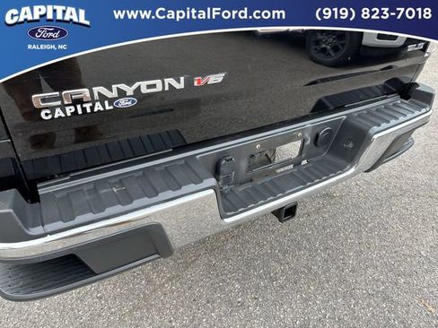 Used 2018 GMC Canyon SLE w/ SLE Convenience Package AWD/4WD image 16