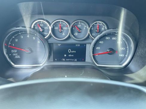 Certified 2021 Chevrolet Suburban Z71 AWD/4WD image 12