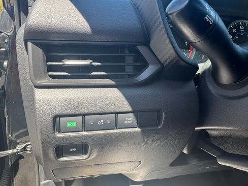 Used 2021 Nissan Sentra S FWD image 16
