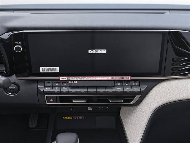 New 2026 Toyota Camry XLE AWD/4WD image 15