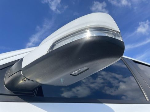 Used 2022 RAM 1500 Laramie image 35