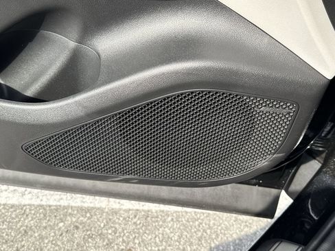 New 2026 Hyundai Tucson Limited image 17