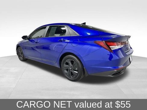 Used 2023 Hyundai Elantra SEL FWD image 9